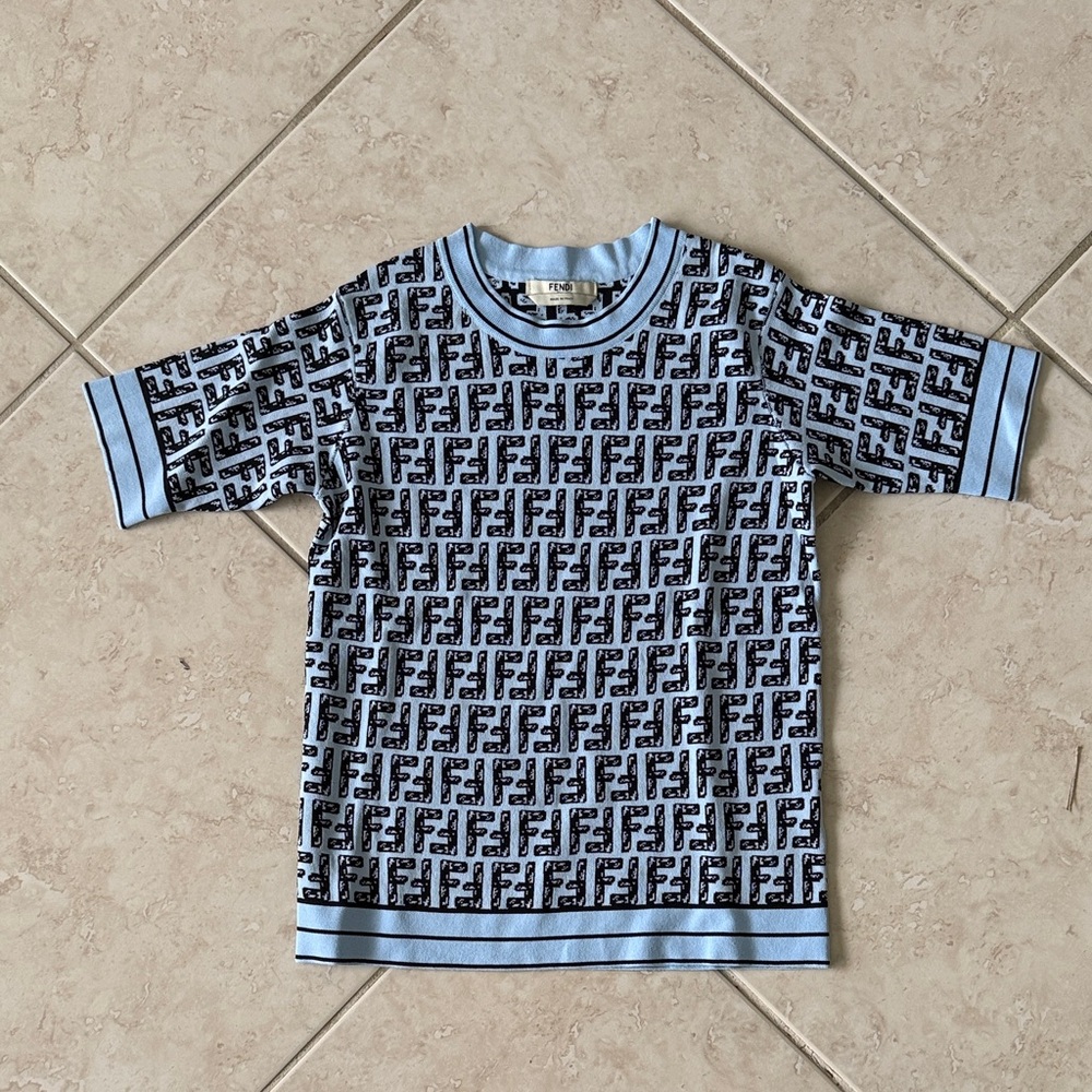 Fendi Sweater T-Shirt in Blue and Black - Picture 2 of 6